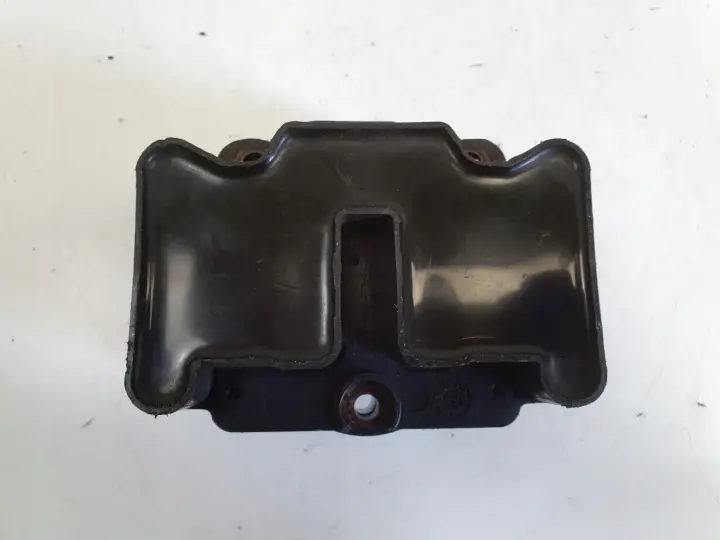 Audi A3 8L 1.6 8V CEWKA ZAPŁONOWA 032905106B