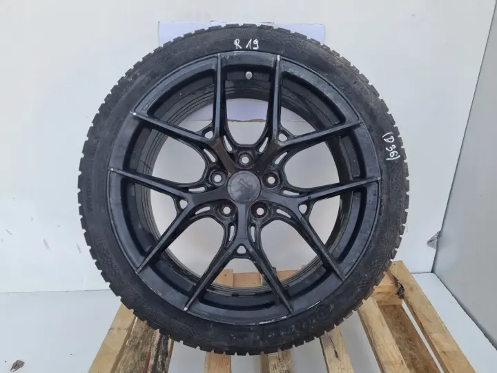 FELGA ALUMINIOWA Alufelga koło 245/40 R19 5x120 ET38 Vossen HF-5 HF5