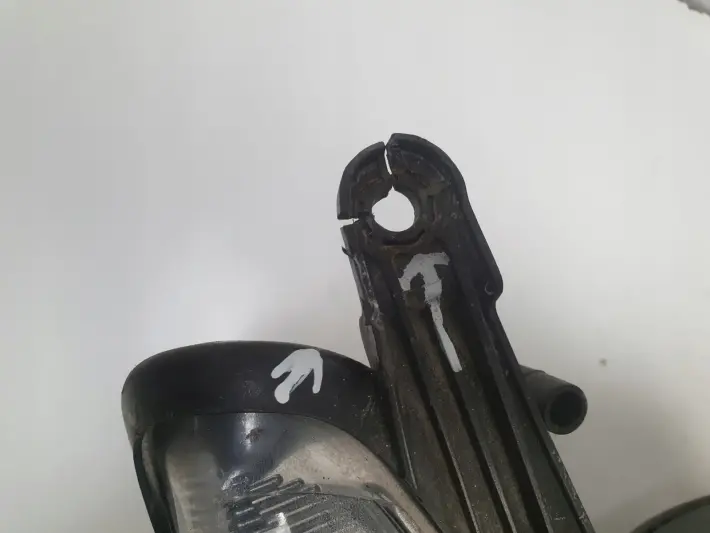 Saab 9-3 II LIFT 07-11r PRZEDNIA LAMPA PRAWA PRAWY PRZÓD europa xenen