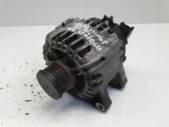 Ford Fiesta VII MK7 1.6 TDCI ALTERNATOR 120A 8V21-10300-AB valeo 2543427A