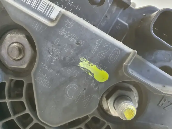 Opel Vectra C 1.9 CDTI ALTERNATOR bosch 0124425097