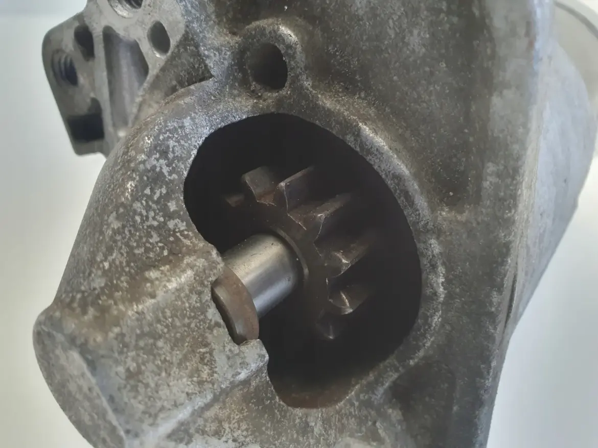Nissan Qashqai 1.5 DCI ROZRUSZNIK 8200584675-B