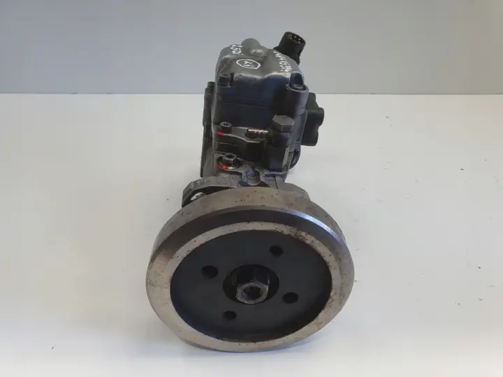 Audi A6 C4 2.5 TDI POMPA WTRYSKOWA paliwa 0460415994