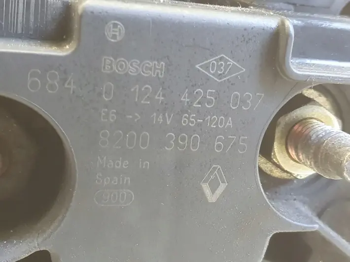 Renault Modus 1.5 DCi ALTERNATOR 0124425037 bosch 120A
