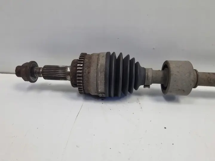 Suzuki swift mk6 1.3 1.6 16V PRAWA PRZEDNIA PÓŁOŚ półośka przód Manual