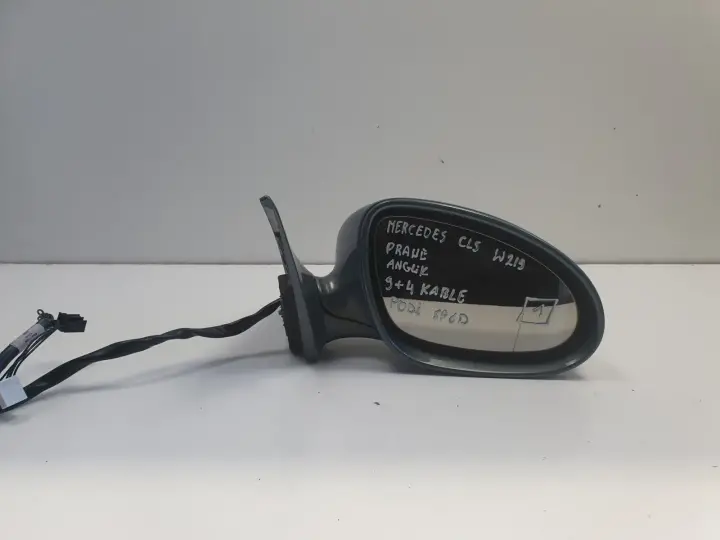 Mercedes CLS W219 04-10r LUSTERKO PRAWE PASAŻERA 9+4 13 podświetlany spód