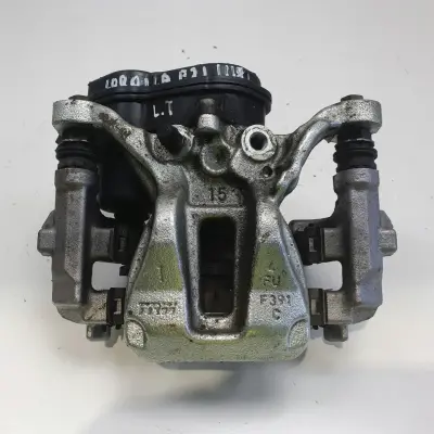 Toyota Yaris IV TYLNY ZACISK HAMULCOWY prawy tył PASAŻERA 46310-0D010