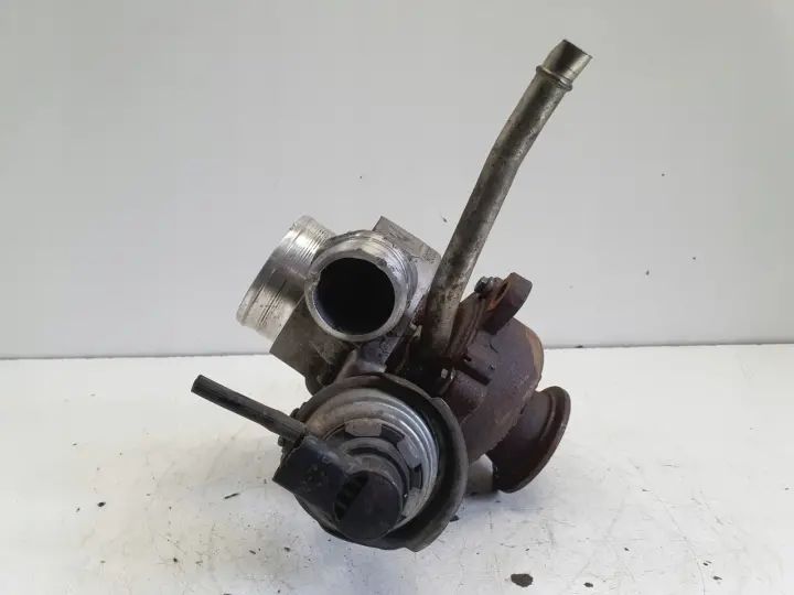 Volvo S60 II 2.0 D3 TURBOSPRĘŻARKA turbo 31331331