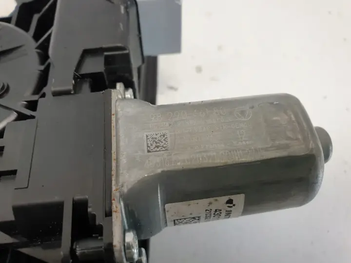 70d9aec197563ced852db7bbae02d58f