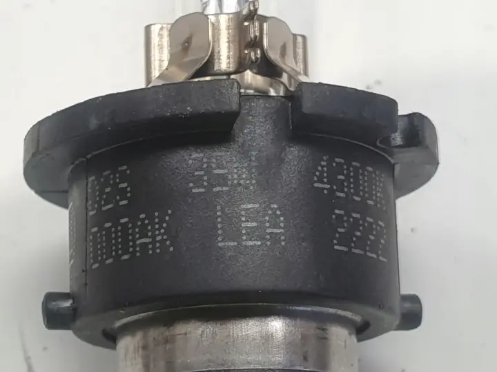 ŻARÓWKA ŻARNIK KSENON XENON D2S 35W 4300K używany sprawny oryginał