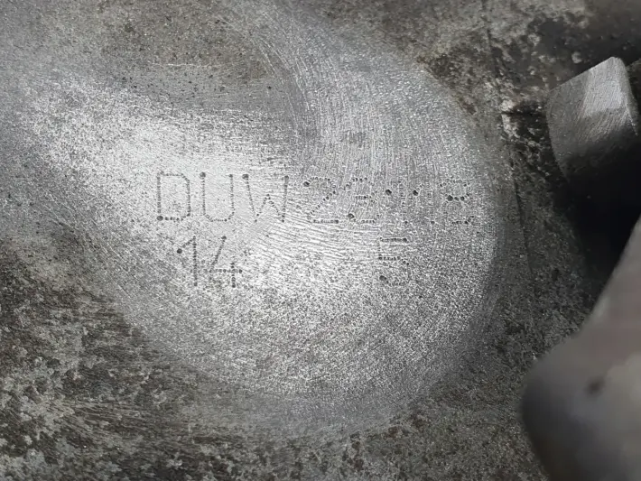 VW Bora 1.6 16V SKRZYNIA BIEGÓW DUW manualna MANUAL