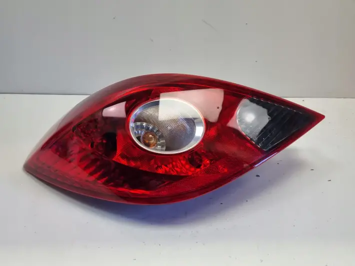 Opel Corsa D HTB 3D 06-11r TYLNIA TYLNA LAMPA LEWA lewy tył EUROPA 13211840