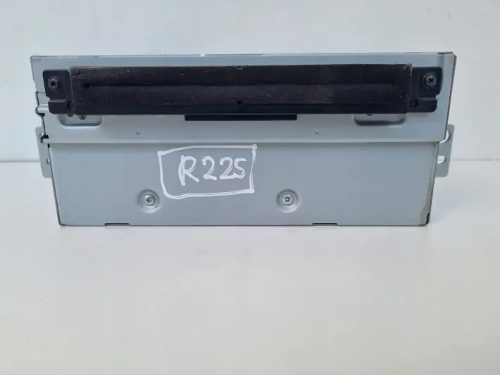 Volvo V40 II V60 S60 II CZYTNIK PŁYT CD radio nawigacja 31667305AA 31667305
