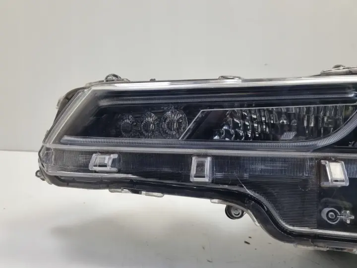 Toyota Corolla E21 PRZEDNIA LAMPA LEWA lewy przód FULL LED 81150-02S60