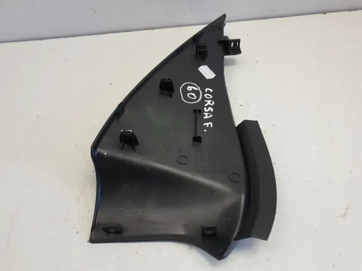 Corsa F 1.2 12V PRAWA OSŁONA DESKI ROZDZIELCZEJ
