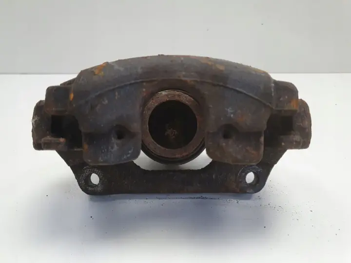 Renault Clio IV V PRAWY PRZEDNI ZACISK HAMULCOWY przód PASAŻERA 368