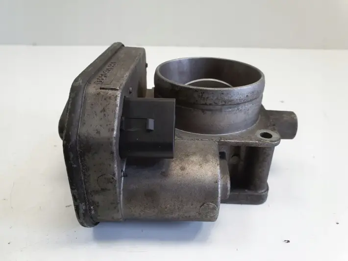 VW Bora 1.9 SDI PRZEPUSTNICA 038128063C