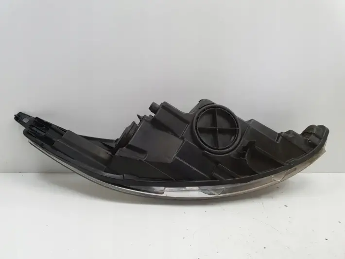 Ford Fiesta VII MK7 08-13r LIFT PRZEDNIA LAMPA LEWA lewy przód 8A6113W030DE