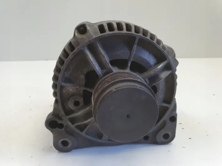 Audi A4 B5 1.9 TDI ALTERNATOR 0123515003 028903028 120A