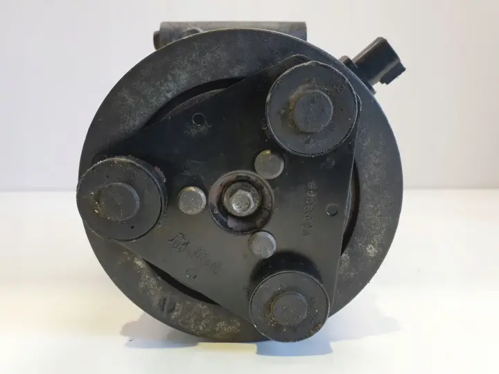 8b22088de68614c3055a79f56a06a3e7