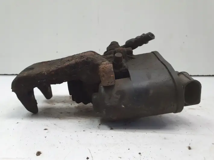 Volvo S60 II S80 II V60 V70 III XC70 II TYLNY ZACISK HAMULCOWY prawy tył