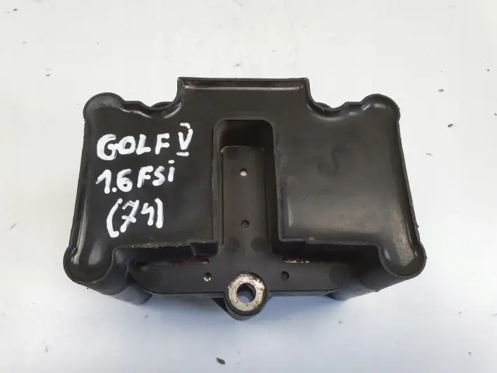 VW Golf IV 1.6 8V CEWKA ZAPŁONOWA