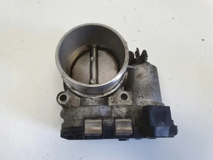 Mercedes W203 CLK W209 1.8 K PRZEPUSTNICA A2711410025 0280750076