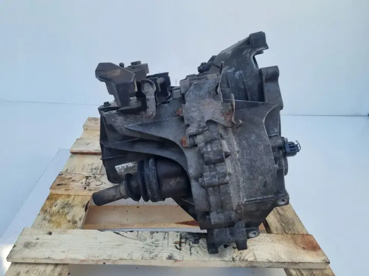 Ford Mondeo MK3 1.8 2.0 16V SKRZYNIA BIEGÓW manualna 1S7R-7002-BD
