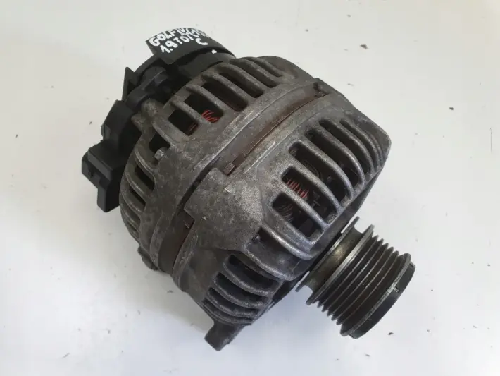 VW Golf IV 1.9 TDI ALTERNATOR bosch 028903028E 120A