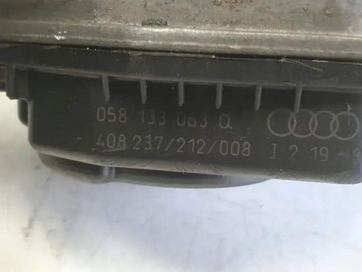 Audi A4 B5 1.8 T turbo PRZEPUSTNICA 058133063Q