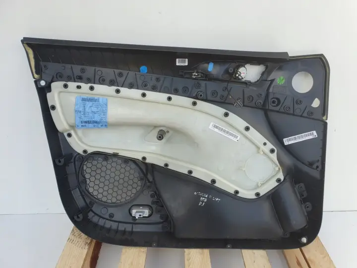 Skoda Octavia II LIFT PRZEDNI BOCZEK DRZWI PRAWY PRZÓD europa 1Z1867012