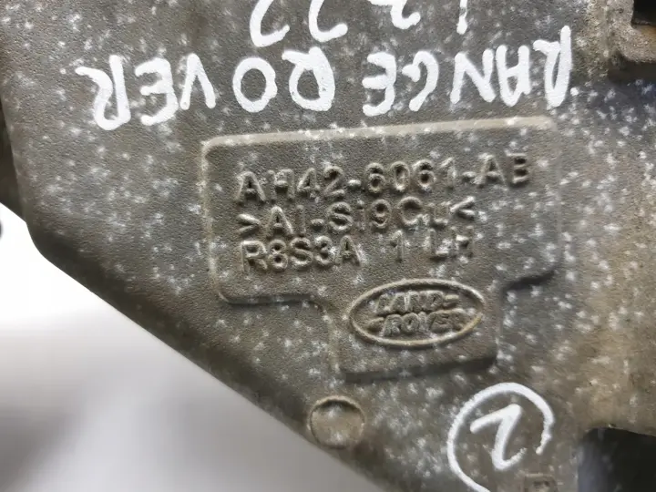 Range Rover III L322 5.0 V8 ŁAPA SILNIKA podpora