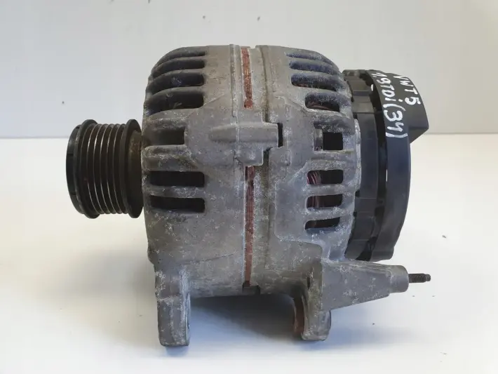 VW Transporter T5 1.9 TDI ALTERNATOR bosch 038903024F