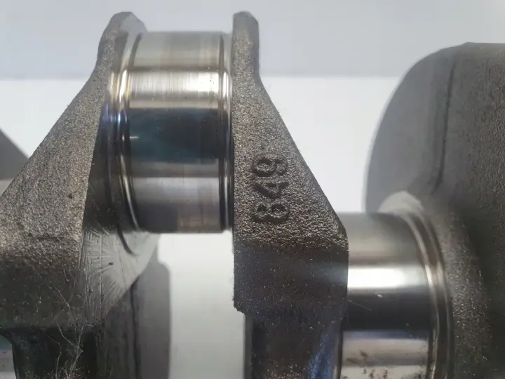 Ford Fiesta VII MK7 1.6 TDCI WAŁ KORBOWY TZJA