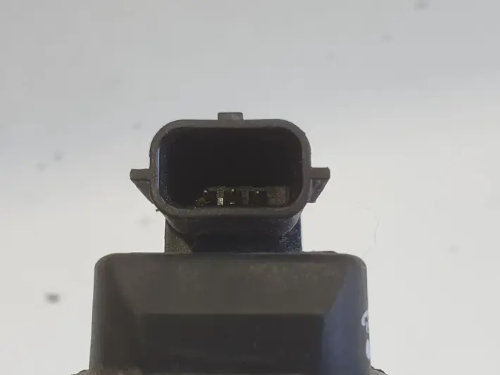 Renault Dacia SILNICZEK REGULACJI LAPY 260567357R