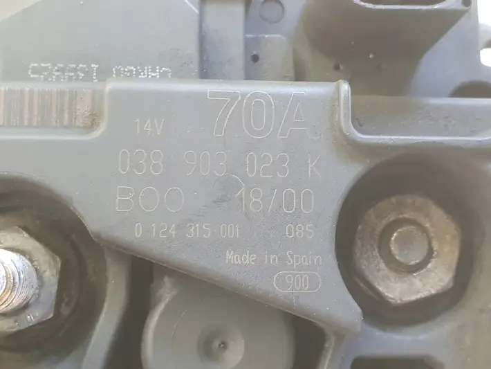 VW Golf IV 1.9 TDI ALTERNATOR 038903023K 70A bosch