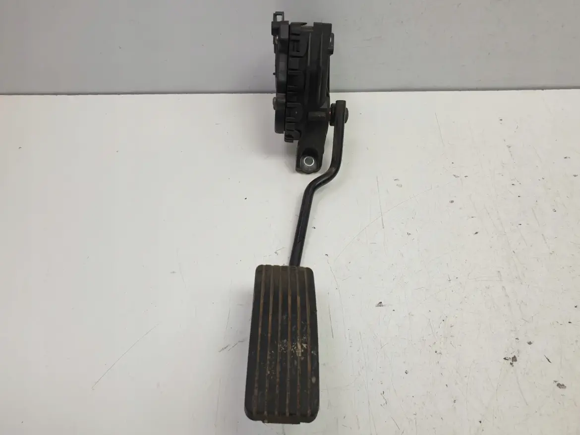 Volvo S40 V40 1.9 DCI POTENCJOMETR GAZU Pedał