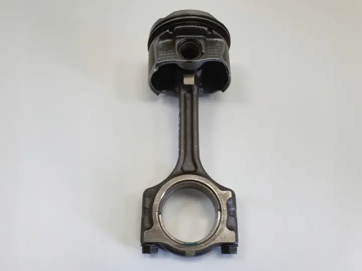 Renault Captur 1.3 TCe TŁOK KORBOWÓD