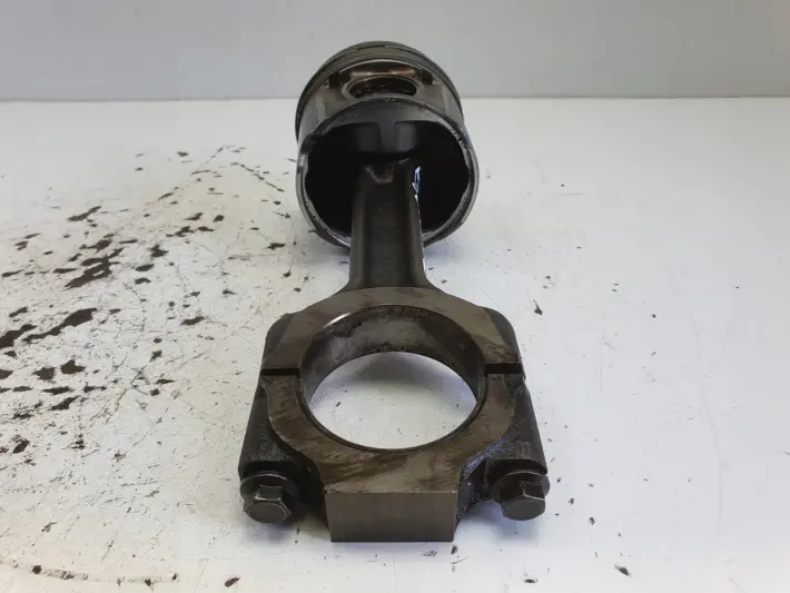 Fiat Doblo 1.9 JTD 8V TŁOK KORBOWÓD 223B1000 105KM