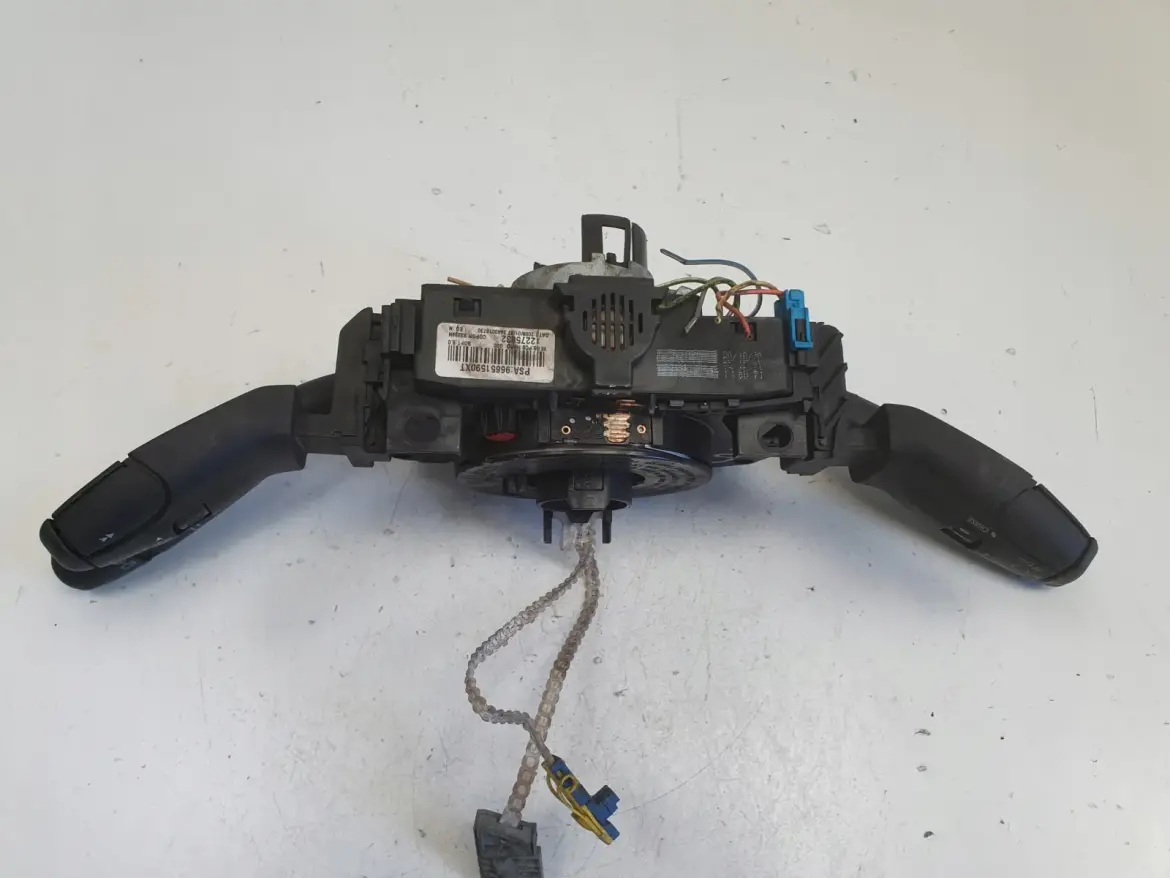 PEUGEOT 307 PRZEŁĄCZNIK ZESPOLONY manetka pająk 96651590XT