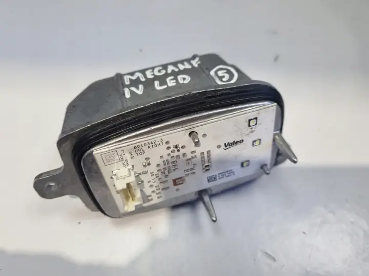 Renault Megane IV MODUŁ sterownik LAMPY LED PRAWY