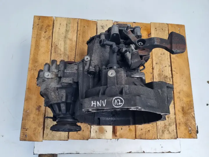VW Passat B6 1.9 TDI SKRZYNIA BIEGÓW manualna HNV manual