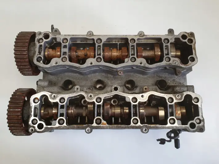 Peugeot 307 1.6 16V GŁOWICA CYLINDRÓW 9636076010