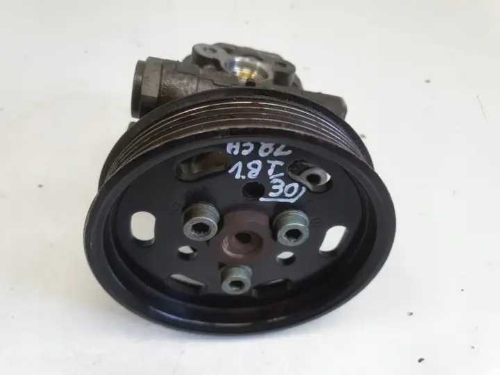 Audi A3 8L 1.8 T POMPA WSPOMAGANIA 1J0422154E