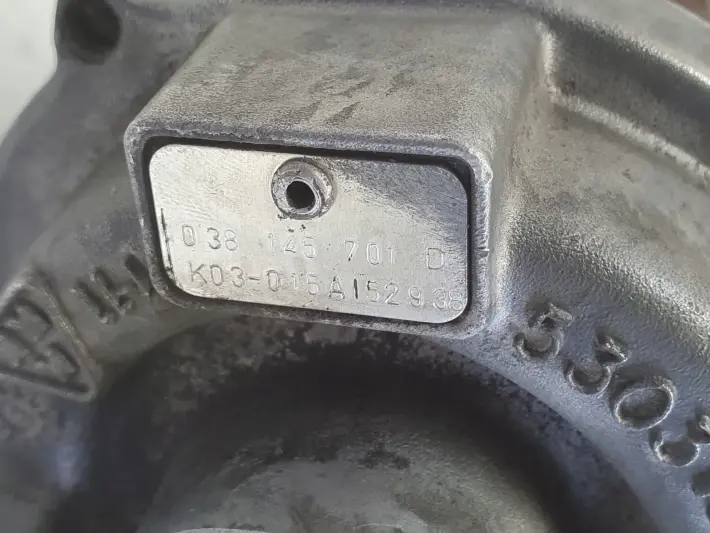 VW Golf IV 1.9 TDI TURBOSPRĘŻARKA 038145701D