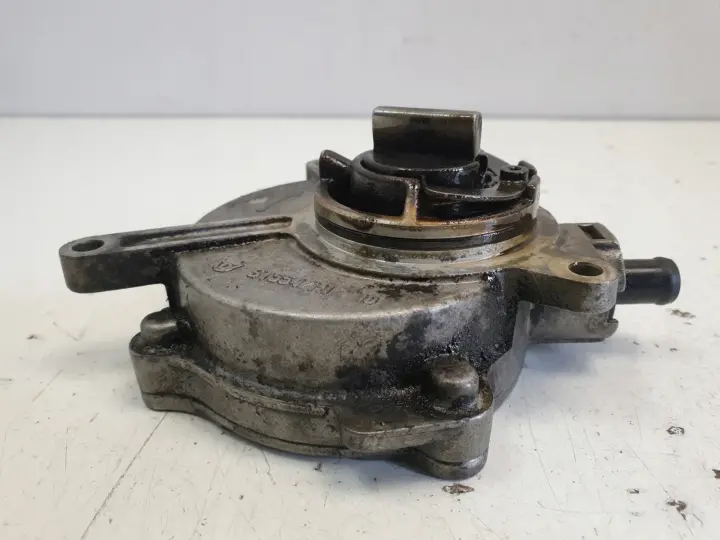 2cccb54f5c9477a1fcf0a5abda422383