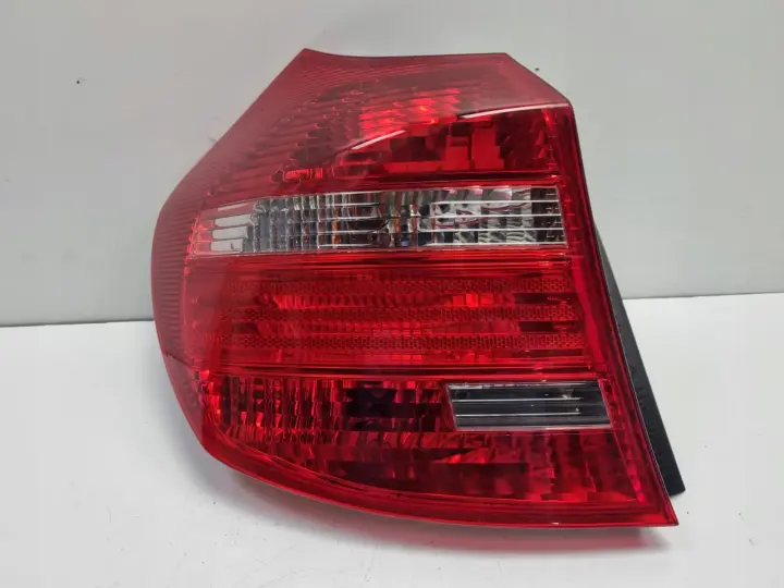 BMW E87 04-07r TYLNIA TYLNA LAMPA LEWA lewy tył ORYGINALNA ŁADNA 7164955