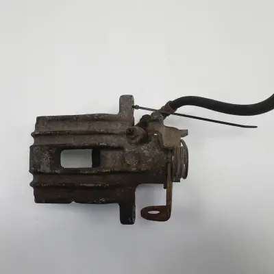 Vw Passat B5 Audi A4 B5 ZACISK HAMULCOWY Lewy tył Lucas