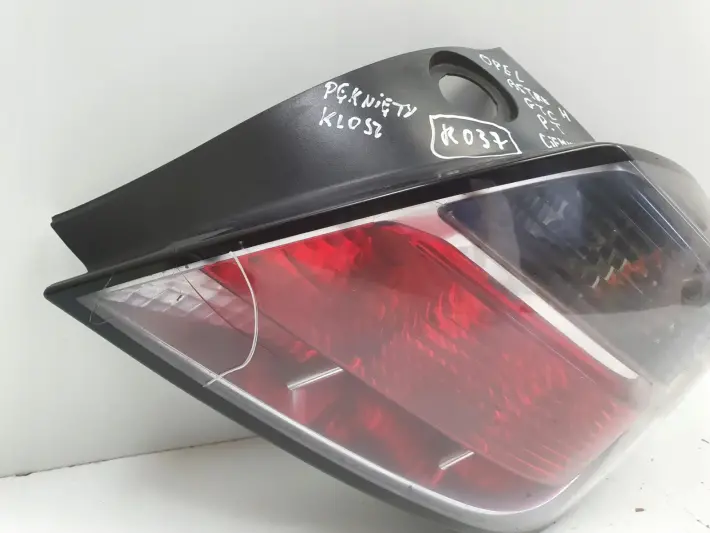 Opel Astra H III lift HB 06-10r TYLNA LAMPA PRAWA prawy tył 342691834
