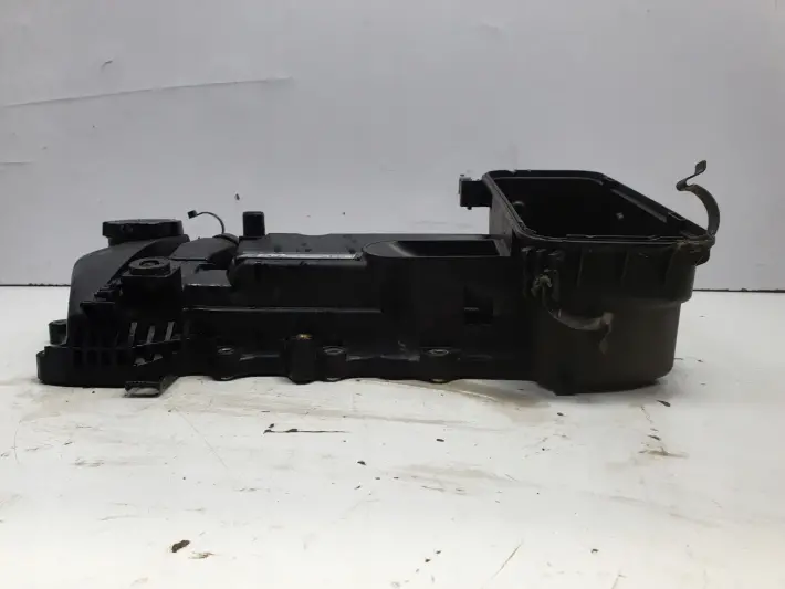 Toyota Aygo 1.0 12V POKRYWA ZAWORÓW 1KR